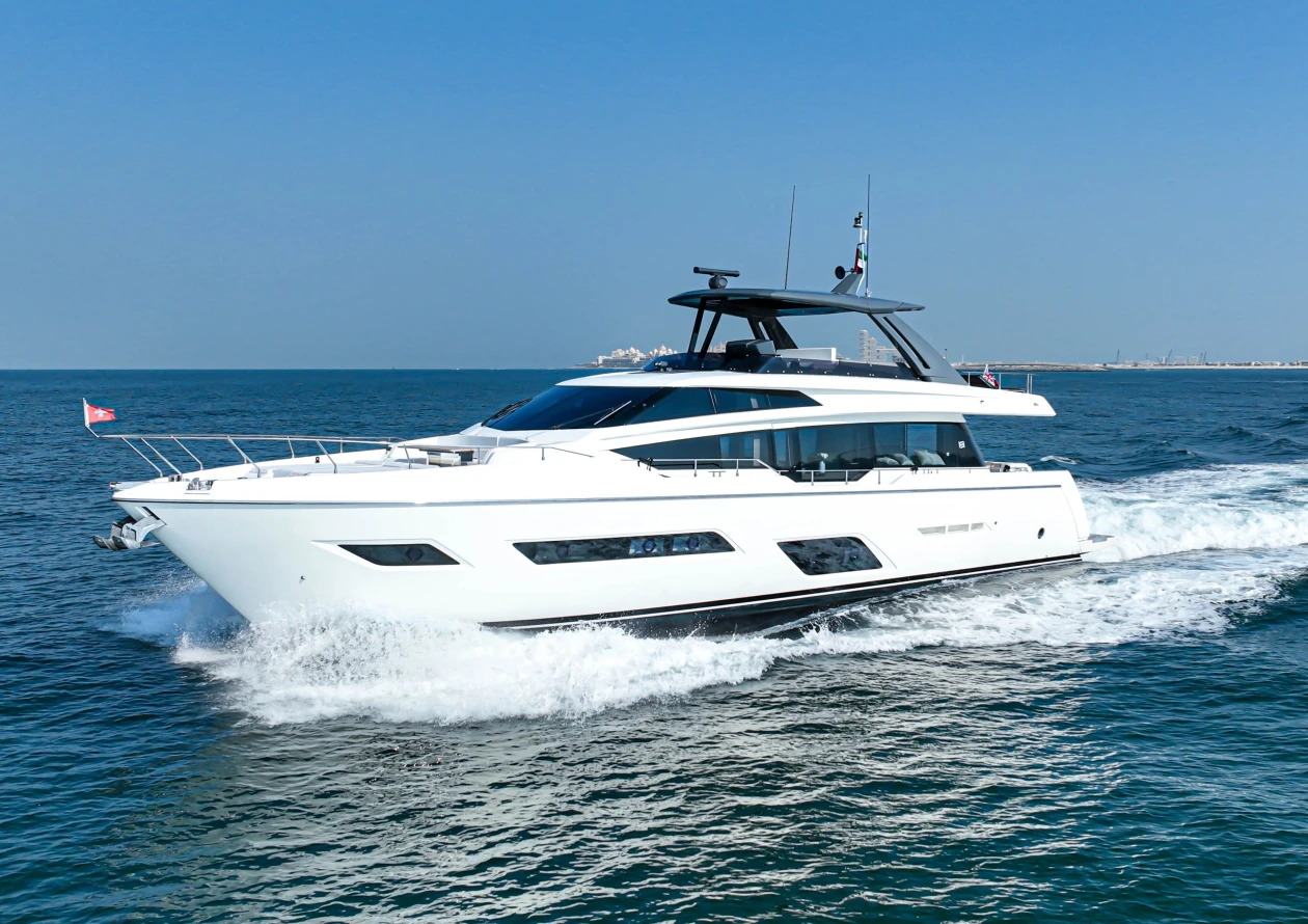  Ferretti 780 №2