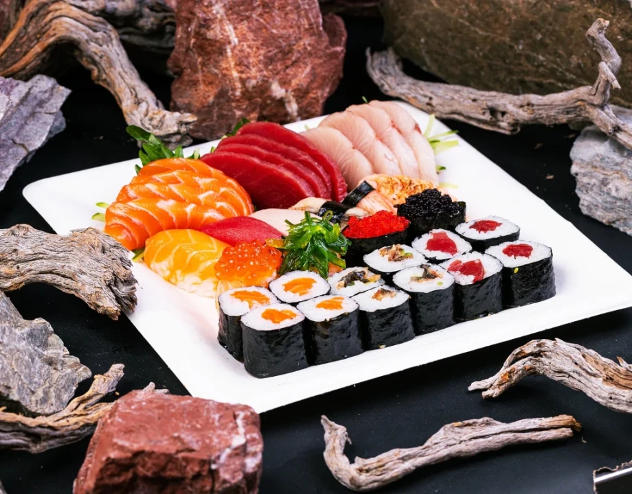 Sashimi Royal Platter