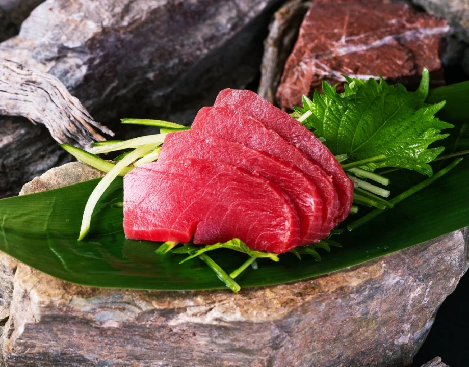 Sashimi Tuna  4 Pcs