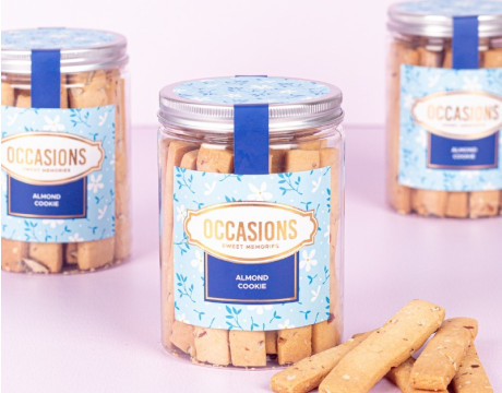 Almond cookie