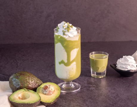Avocado milkshake