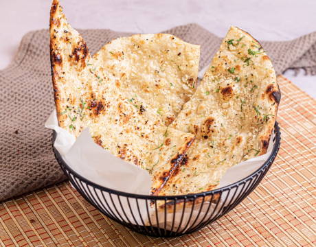 Garlic naan
