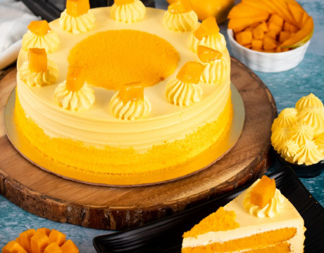 Mango Velvet Cake